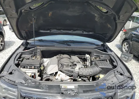 2015 Jeep Grand Cherokee Srt-8 из США, поврежденный, VIN 1C4RJFDJ0FC894583